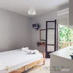 Afroditi Pansion Appartement Áyios Nikítas