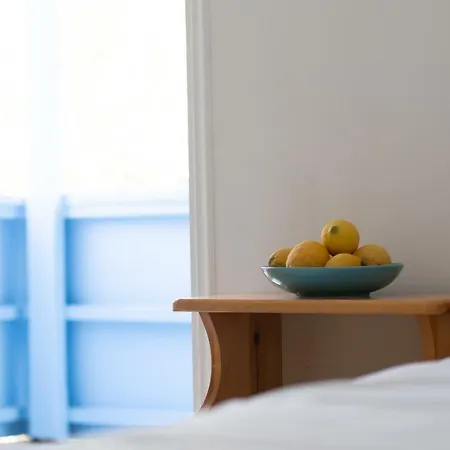 Afroditi Pansion 公寓 *