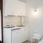 Afroditi Pansion Lägenhet