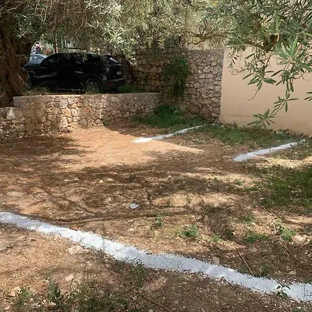 Afroditi Pansion Apartment Agios Nikitas