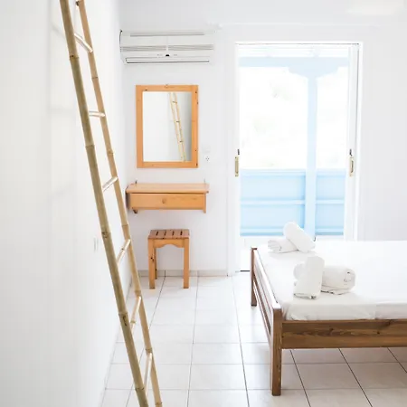 Afroditi Pansion Lägenhet