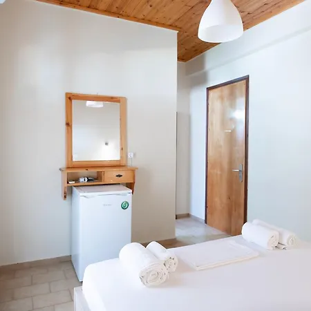 Lägenhet Afroditi Pansion Áyios Nikítas