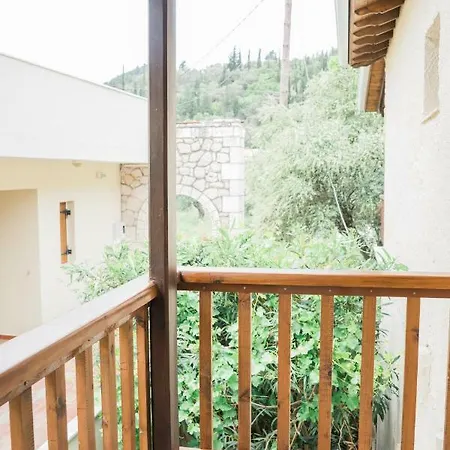 Afroditi Pansion Lägenhet