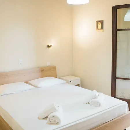 Afroditi Pansion * Άγιος Νικήτας