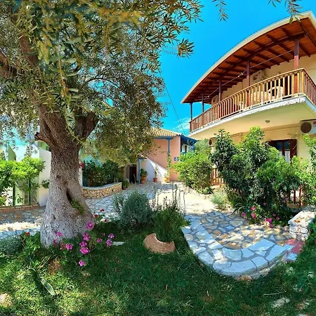 Afroditi Pansion Apartman Áyios Nikítas