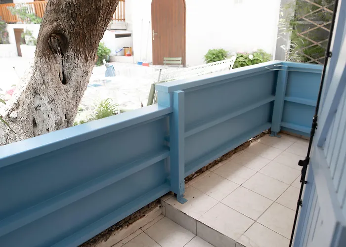 Afroditi Pansion Apartment