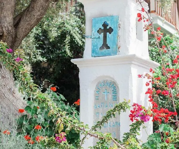 Afroditi Pansion * Agios Nikitas