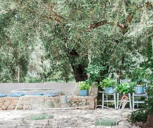 Afroditi Pansion Apartment Agios Nikitas